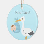 Storch liefert niedlichen keramik ornament (Links)