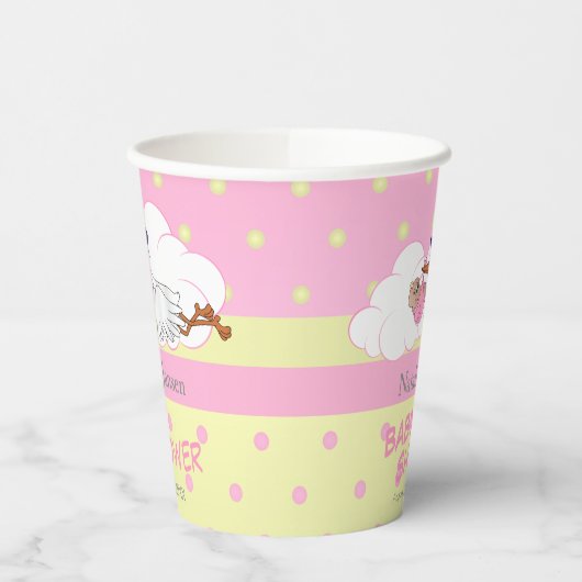 Storch mit einem Niedlichen kleinen Mädchen Pappbecher (Links)