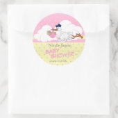 Storch mit einem Niedlichen kleinen Mädchen Runder Aufkleber (Tasche)