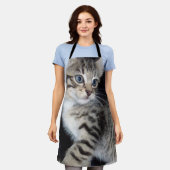 "Störenfried: Die Mischlinge Tabby Kitten Schürze (Getragen)