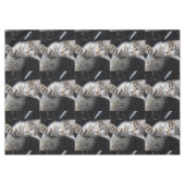 "Störenfried: Die Mischlinge Tabby Kitten Tischdecke (Vorderseite (Horizontal))