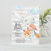 Stork and Fox Cub Boy Baby Shower Blue & Grau Nied Einladung (Stehend Vorderseite)