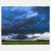 STORMSCHLIESSUNGEN FLEECEDECKE (Vorderseite (Horizontal))