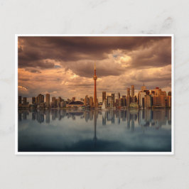 Stormy CN Tower Postkarte