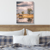 Stormy Sky Horse Pond Reflection Art Leinwanddruck (Insitu (Schlafzimmer))