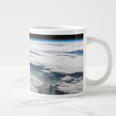 Stormy Sky über dem Amazonas Jumbo-Tasse (Rechts)