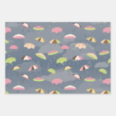 Stormy Umbrellas Geschenkpapier Set (Vorderseite)