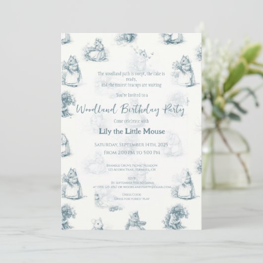 Storybook Little Mouse Birthday Einladung (Stehend Vorderseite)