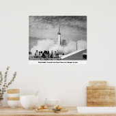 Stoßfänger 8: Erste Raketenstart von Cape Canavera Poster (Küche)