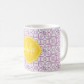 Strahlende Orchidee Damast Monogramm Tasse (VorderseiteRechts)