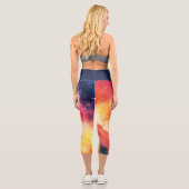 Strahlender kosmischer Nebel Capri Leggings (Rückseite)