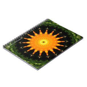 Strahlendes Sonnen-Mandala-Kaleidoskop-Kunstwerk Notizblock