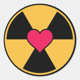 Strahlung und Herzklebstoffe Runder Aufkleber