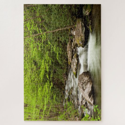Straight Gabel fließt durch den Wald Puzzle (Vertikal)