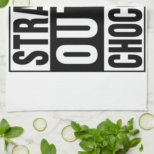 Straight Outta Chocolate Handtuch (Gefaltet)