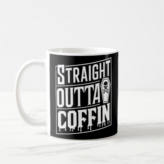 Straight Outta Coffin Funny Vampire Halloween Puns Kaffeetasse (Links)