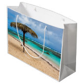 Strand Anse des Rochers Große Geschenktüte (Rückseite Schrägansicht)