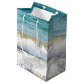 Strand-Brandung Mittlere Geschenktüte (Vorderseite Schrägansicht)