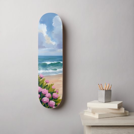 Strand in Blüte | Rosa Hortensie Ozeanblick Küste Skateboard (Wandkunst)