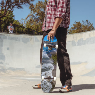 Strand in Puerto Piramides, Argentinien Skateboard