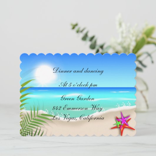 Strand mit farbenfroher Starfish Empfang Card Einladung (Stehend Vorderseite)