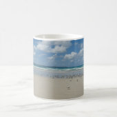 Strand mit Seaguls Kaffeetasse (Mittel)