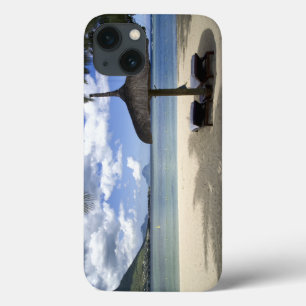 Strand mit weißem Sand und Regenschirm Case-Mate iPhone Hülle