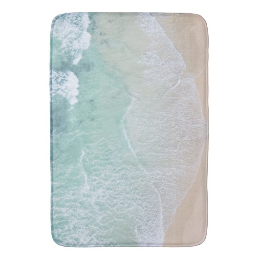 Strand mit weißem und grünem Lace Sand und Meer Badematte (Vorderseite Vertikal)