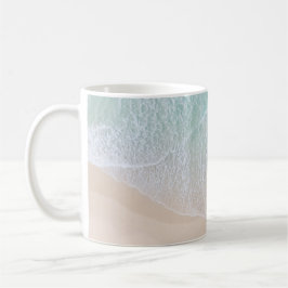 Strand mit weißem und grünem Lace Sand und Meer Kaffeetasse