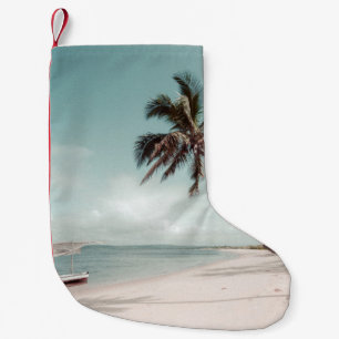 Strand neben Kokospalmen Kleiner Weihnachtsstrumpf