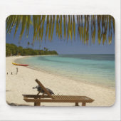 Strand, Palmen & Liegestühle Mousepad (Vorne)