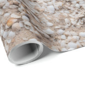 Strand Sand mit kleinen Muscheln wiederholt Muster Geschenkpapier (Rolleneckpunkt)