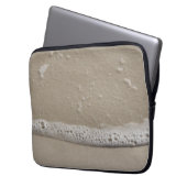 Strand Sand und Meeresschaum Laptopschutzhülle (Vorderseite Links)