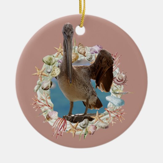 Strand Themed, Pelican und Seashell Wreath Keramik Ornament (Vorne)