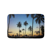 Strand und ein Küstendorf| Praia tun Stärke Badematte (Vorderseite)