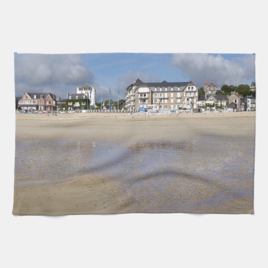 Strand von Saint-Cast-le-Guildo in Frankreich Handtuch (Horizontal)