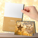 Strand Weihnachtslicht Kleiner gedeckter Urlaub Karte<br><div class="desc">Schöne kleine 4, 5" x 5, 6" gefaltete Urlaubskarten mit einem Strang von Weihnachtsbaumleuchten,  einem großen Stern und einem Gruß auf der Vorderseite mit Ihrer personalisierten Nachricht und Namen im Inneren.</div>
