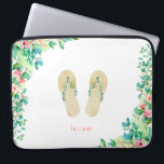 Strandbotanische Flip Flops Laptopschutzhülle<br><div class="desc">Schöne Aquarellfarben botanische Insel Blume und Blätter geschmückt Flip Flops und Arrangements,  personalisierte Laptop-Hülle.</div>