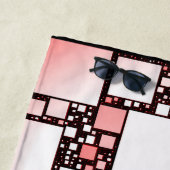 Strandhandtuch mit weißem und rotem Quadrat (Beispiel)