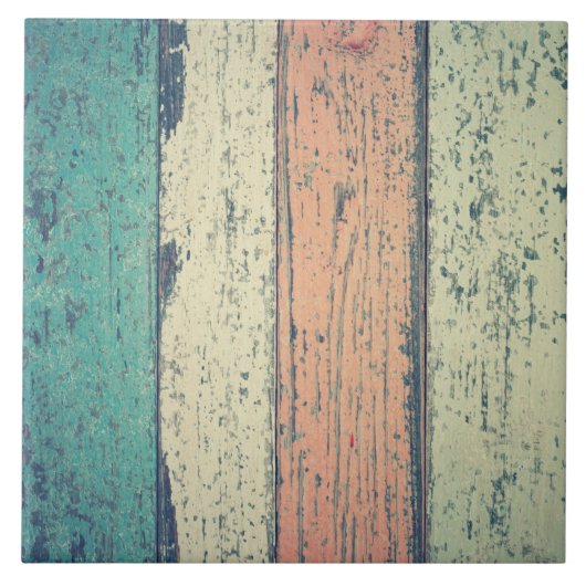 Strandhaus aus gestrichenem Holz am Ozean gestreif Fliese (Vorderseite)