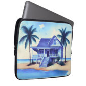 Strandhaus mit Palmen Laptopschutzhülle (Vorne Rechts)