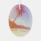 Strandlandschaft, Kokospalmen, Holzbett. Ornament Aus Glas (Vorderseite links)