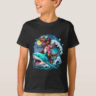Strandliebhaber T-Rex Dinosaur Reitet auf Hai beim T-Shirt