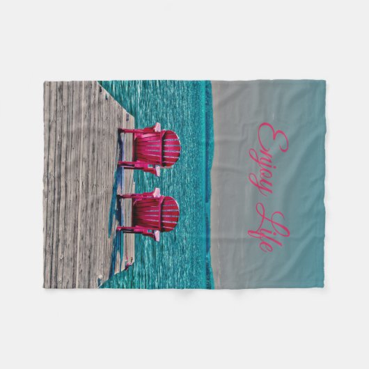 Strandliegen Genießen Sie die Hütte des Lebens Rus Fleecedecke (Vorderseite (Horizontal))