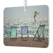 Strandliegen und Seagull Autolufterfrischer (Links)