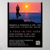 Strandportrait, Yoga Class-Werbung Poster (Vorne)
