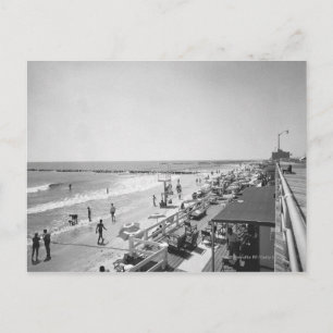 Strandpromenade mit Blick auf das Meer Postkarte