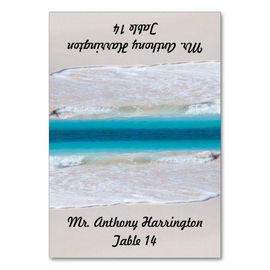 Strandsand mit Hochzeitskarte Tischnummer (Vorderseite)