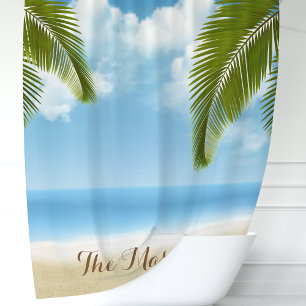 Strandsand und Ozeanpalmen Monogramm Duschvorhang