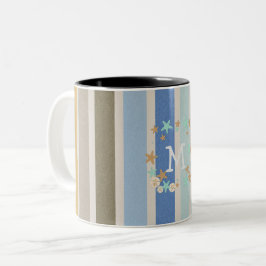 Strandstreifen und Starfish Monogramm Zweifarbige Tasse